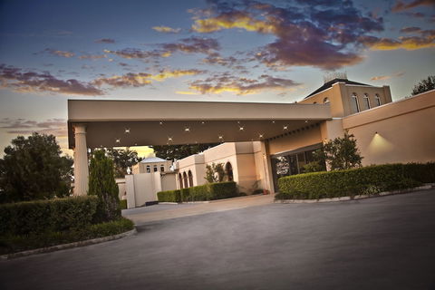 Shangri-La Gardens - Nambucca Heads Accommodation 0