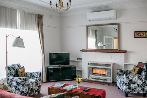 Goldies On Piper Kyneton - Nambucca Heads Accommodation 4