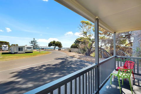 Moonta Bay Holiday Park - Nambucca Heads Accommodation 1