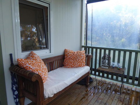 Buddha Cottage Springbrook - Nambucca Heads Accommodation 1