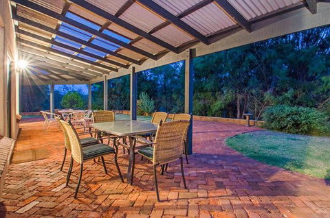 Yallingup Pet Friendly Bush Retreat - Nambucca Heads Accommodation 2