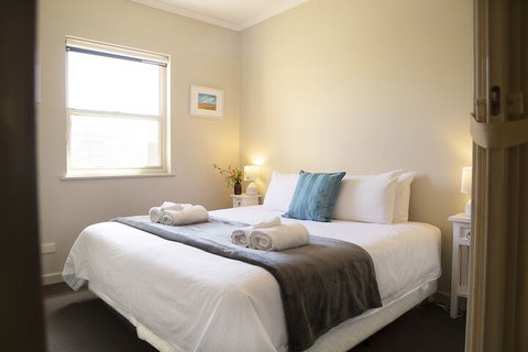 Angaston Mews Apartments - Nambucca Heads Accommodation 3