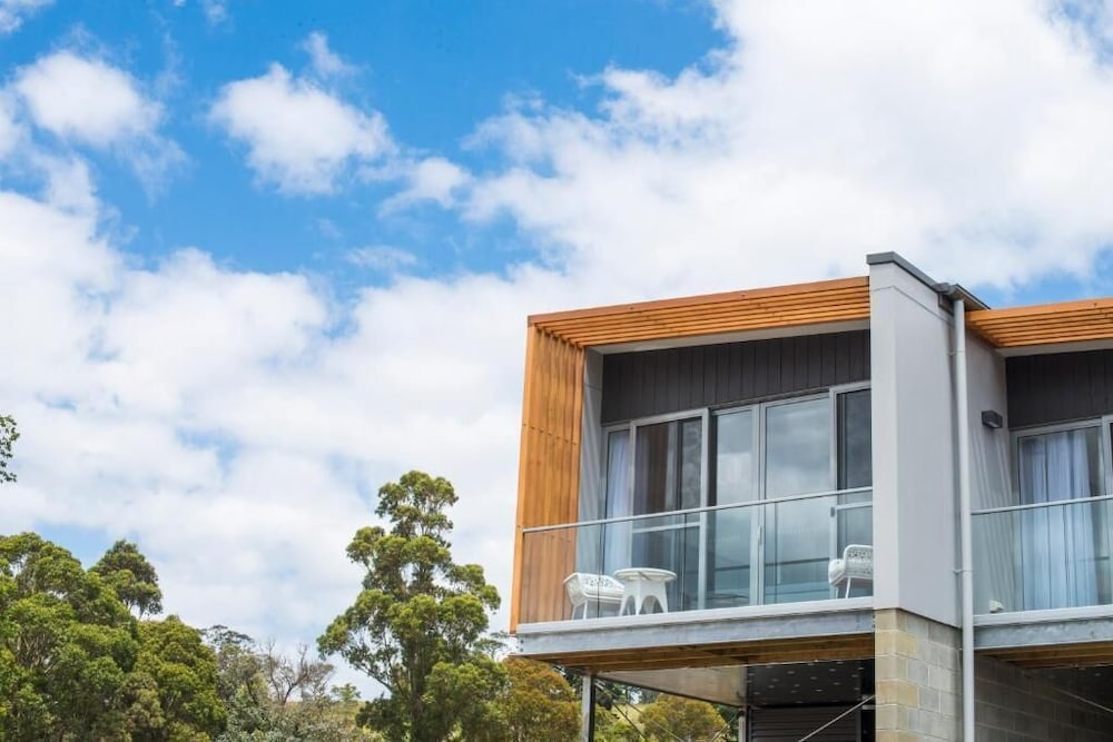 Rosevears TAS Nambucca Heads Accommodation