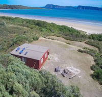 Cloudy Bay Cabin - Nambucca Heads Accommodation