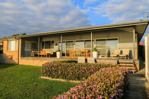 Bunkys By The Sea Holiday House - Nambucca Heads Accommodation 5