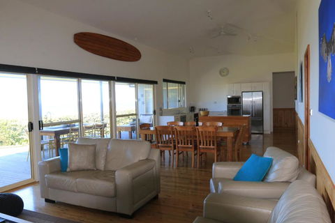 Bunkys By The Sea Holiday House - Nambucca Heads Accommodation 3