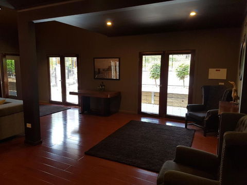 Montrose Barn House - Nambucca Heads Accommodation 5