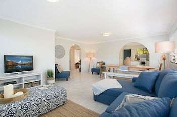 Mermaid Beach QLD Nambucca Heads Accommodation