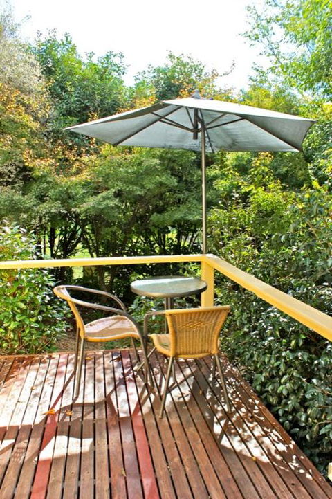 Autumn Leaf Cottage 1 - Nambucca Heads Accommodation 6
