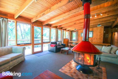 Sambar Lodge - Nambucca Heads Accommodation 0