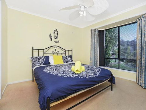 Lakeside Encounter Bay - Nambucca Heads Accommodation 1