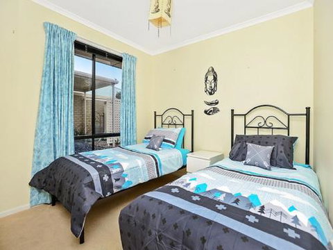 Lakeside Encounter Bay - Nambucca Heads Accommodation 5