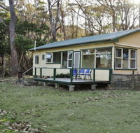 Pebbly Beach Shacks - Nambucca Heads Accommodation
