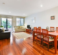 BOUTIQUE STAYS - River Boulevard - Nambucca Heads Accommodation