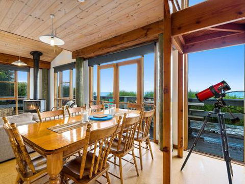 The Surf Shack - Nambucca Heads Accommodation 1