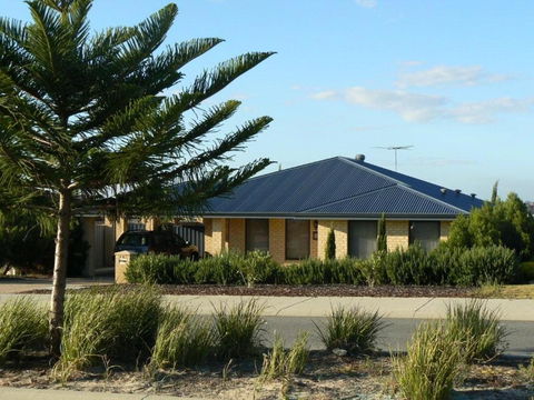 La Mer Home With A Pool - Nambucca Heads Accommodation 3