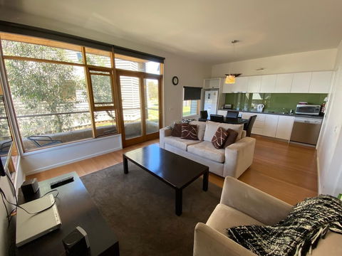 Triggerplant 1 - Nambucca Heads Accommodation 3