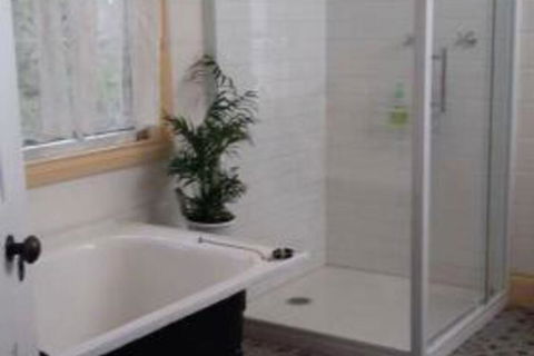 Alvie Cottage - Nambucca Heads Accommodation 5
