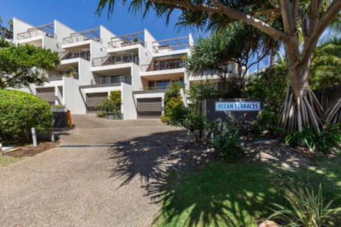Comfortable & Stylish With Rooftop Spa - Nambucca Heads Accommodation 0