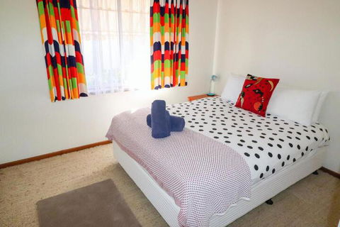 Wemberley Lakehouse - Nambucca Heads Accommodation 3