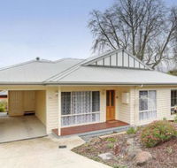 Edwards Rose - Nambucca Heads Accommodation