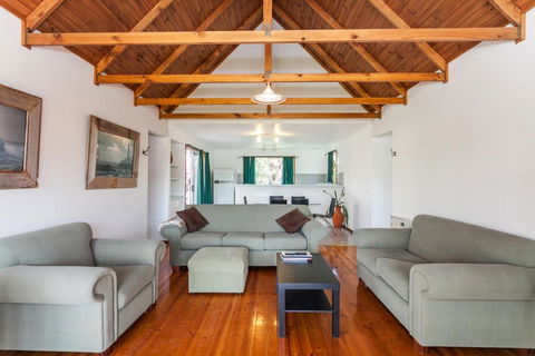A River Bed Cottage - Nambucca Heads Accommodation 5