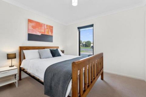 Glas - Nambucca Heads Accommodation 1