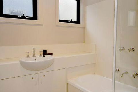 Discobolus 2 - Nambucca Heads Accommodation 3