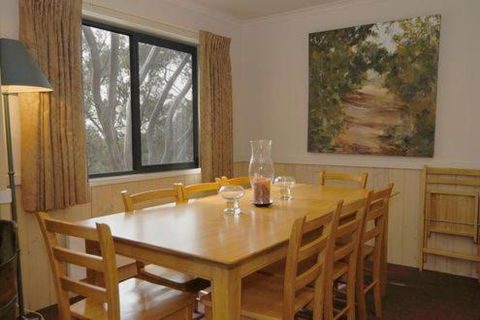 Discobolus 2 - Nambucca Heads Accommodation 1