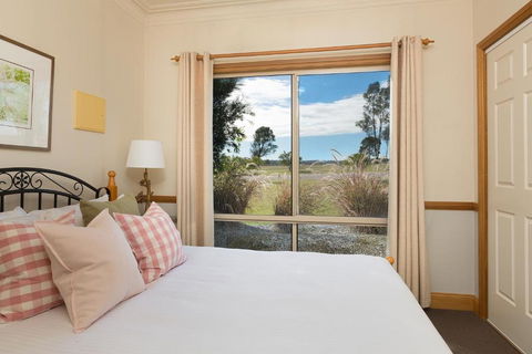 Windsors Edge Cottage Pokolbin - Nambucca Heads Accommodation 6