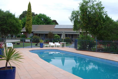 Greenvale Holiday Units - Nambucca Heads Accommodation 6