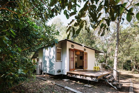 The Little Bush Hut - Nambucca Heads Accommodation 0