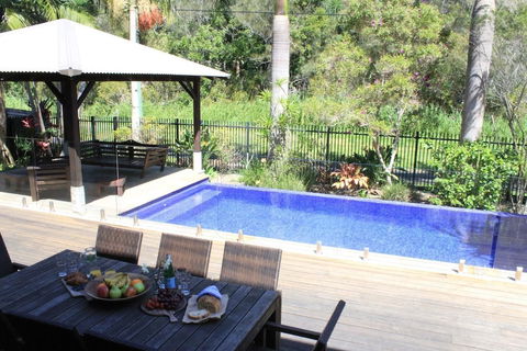 Away On Shirley Lane - Nambucca Heads Accommodation 3