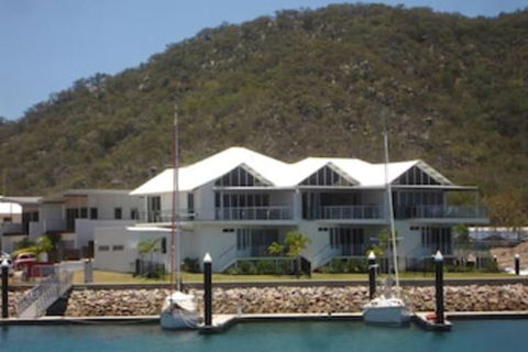 Waters Edge Townhouse 4 - Nambucca Heads Accommodation 0