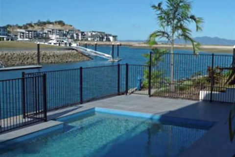 Waters Edge Townhouse 4 - Nambucca Heads Accommodation 2