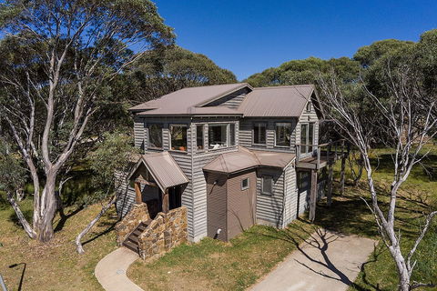 Alpenglow - Nambucca Heads Accommodation 1