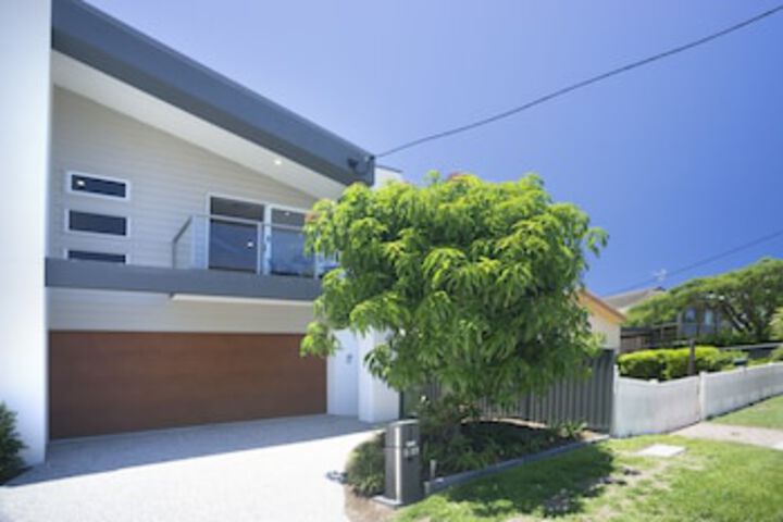 Paradise Point QLD Nambucca Heads Accommodation