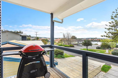 Hope House Encounter Bay - Nambucca Heads Accommodation 5