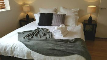Mark II 4 West - Nambucca Heads Accommodation 3