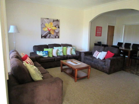 River House Mudgee - Nambucca Heads Accommodation 2