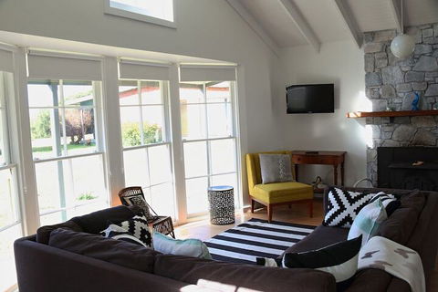 White Shell Cottage - Nambucca Heads Accommodation 2