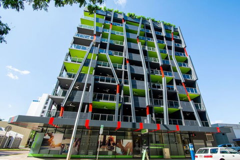 Magnum Serviced Apartments - Nambucca Heads Accommodation 1
