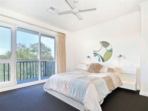 Tennis Elbow - Nambucca Heads Accommodation 6