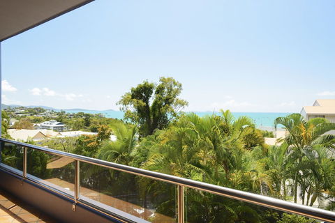 Airlie Harbour 3 Bedroom Apartment - Nambucca Heads Accommodation 1