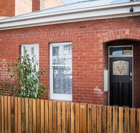 White Room Apartments - Nambucca Heads Accommodation