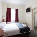 Knickerbocker Hotel - Nambucca Heads Accommodation 0