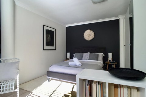Sydneys Rushcutters Bay Retreat - Nambucca Heads Accommodation 5