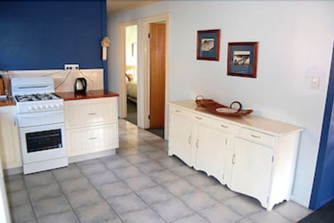 Engadine Cottage - Nambucca Heads Accommodation 1