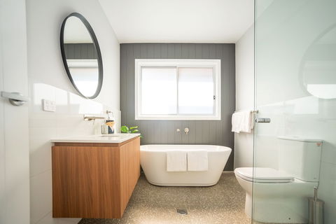 Kirsten Accommodation Parkes - Nambucca Heads Accommodation 4