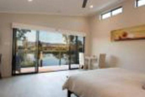 Still Earth - Nambucca Heads Accommodation 0